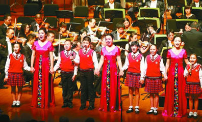 扎根中國大地?zé)o邊光景一時新——十八大以來我國文藝創(chuàng)作成就述評